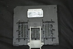 Блок управления комфорта vw passat b8 5q0937086f фото №1