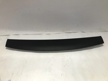 Планка обивка крышки зад hyundai i30 ii 12- фото №1