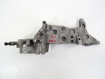 Vw golf vii skoda octavia iii 2.0 tdi лапи кронштейн генератора 04l903143b фото №1