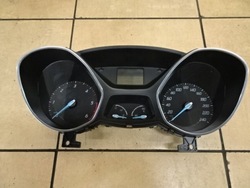 Спидометр приборы c max mk2 европа am5t-10849-cf фото №1