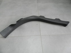 Audi a5 8t защита порога 8t8867767a фото №1