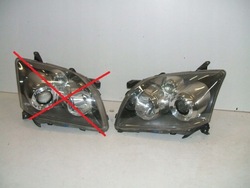 Toyota avensis t25 рестайлінг лампа ліва ксенон фото №1