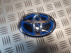 Знак логотип емблема toyota yaris p21 iv 4 20 21 фото №1