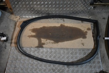 Идеальная прокладка дверь левая porsche 992 1 фото №1