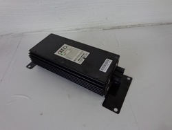 | audi a4 b6 підсилювач радіо blaupunkt 8h0035223e фото №1