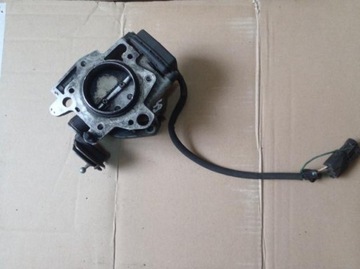 Дросельна заслінка renault safrane 2.0 b f18316 фото №1