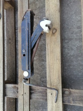 Opel corsa c домкрат подъемник 90473038 фото №1