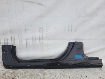 Volvo v40 ii поріг лівий обшивка порога фото №1