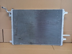 Радіаторів range rover evoque 2019-k8d2-8k230-ac фото №1