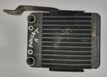 Радіаторів масла vw passat b5 w8 4d0317021c фото №1