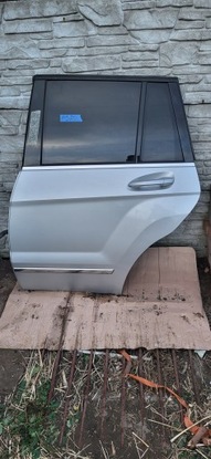 Mercedes glk двері зад ліві фото №1