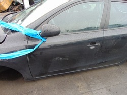 Двері ліві перед передні hyundai i30 i 9f фото №1