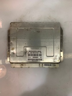 Компьютер двигателя mercedes 2205453832 фото №1