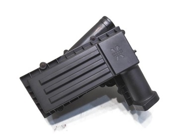 Корпус фільтра повітря seat altea 1.9 tdi 3c0129607af 3c0129601am фото №1