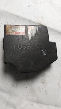 Захист кришка коробка запобіжників корпус mazda 626 оригінальний номер eu фото №1