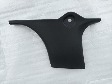 Mercedes a45 w176 amg захист стійка a1766920022 фото №1