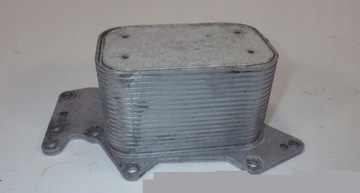 Радіаторів масла 059117021k audi a8 d3 q7 3.0 tdi фото №1