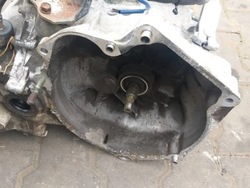 Subaru justy 2001 коробка передач коробки передач 1.3 бензин 4wd 4x4 фото №1