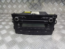 Радио заводские toyota auris 86120-02510 фото №1