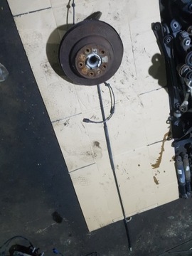 Поворотна опора ступиця лівий зад vw touareg 5.0 tdi фото №1