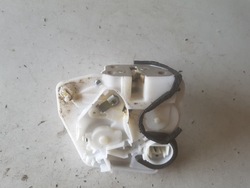 Mazda cx-5 i 12-17r замок двері лівий зад 8 pin фото №1