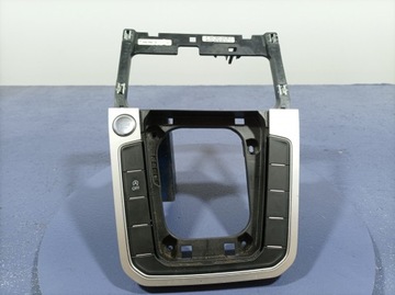 Vw passat b8 рамка корпус рычаг изменения коробки передач 3g1864263 фото №1