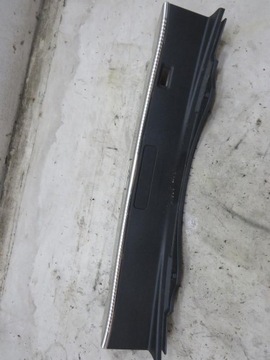 Защита ремня заднего audi a8 d4 4h0863471d фото №1