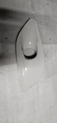 Права решітка галоген peugeot 308 t9 фото №1