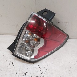 Subaru forester sh лампа правая задняя фото №1