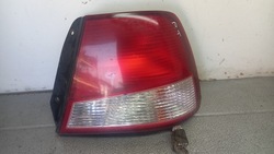 Лампа права зад hyundai accent ii lc 00r 3d фото №1