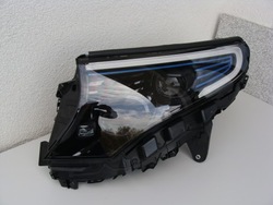 Лампа лівий перед mercedes eqc a2939062700 нова !!! фото №1