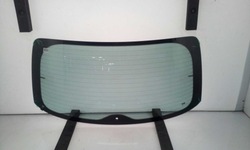 Стекло задняя зад seat ibiza 5-дверь hbk 2008-2017 с подогревом тёмное новая фото №1