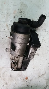 Volvo v70 iii 2.5 t корпус фильтра масла 31338685 фото №1