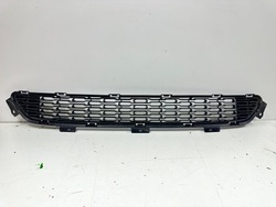 Решітка решітка середня засіб w бампер перед kia sorento ii 2 12r-14r оригінал фото №1