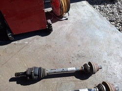 Піввісь ліва зад задня 1ea501203j enyaq id4 id.4 q4 e-tron фото №1