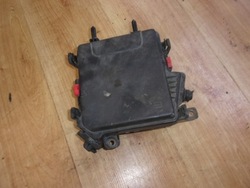 Renault scenic iii коробка запобіжників 1.6 dci фото №1