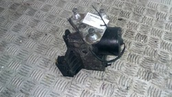 Насос abs mercedes-benz w210 2.2cdi 0130108096 фото №1