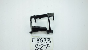 Audi rs7 c8 кронштейн кріплення заглушки склоомивача праві перед 4k8807788b фото №1