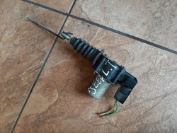 Амортизатор дверь левый зад jeep cherokee фото №1