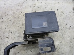 Насос abs note e12 1.5 dci 476603vu0b фото №1