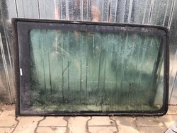 Vw transporter t5 скло кузовна бокова права зад фото №1