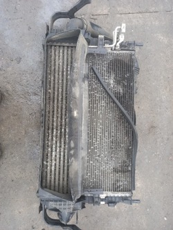 Радіаторів води вентилятор volvo v50 2.0 d фото №1