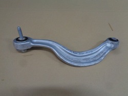 Рычаг правые зад audi q7 фото №1