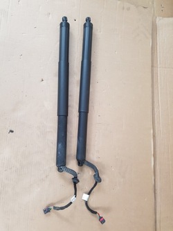 Приводи кришки електричний багажника q5 ii 80a фото №1