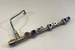 Планка вприскувальний lexus rx _l2_ 2380731110 3.46l 2017 фото №1