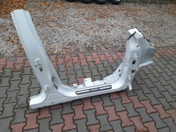 Поріг праві стійка volvo xc60 2008- 2017r варшава фото №1