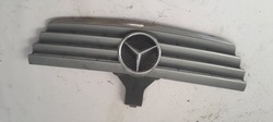 Mercedes c-klasa w203 купе решітка радіатора решітка a2038800383 фото №1