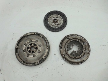 Сцепление golf vii leon a3 8v octavia iii 1.6tdi фото №1
