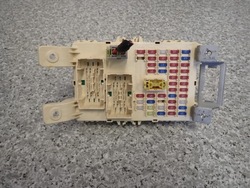 Hyundai ix20 09- корпус електричний модуль комфорту фото №1