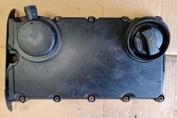 Крышка головки клапанов 2.0 16v bre blb 03g103469r фото №1